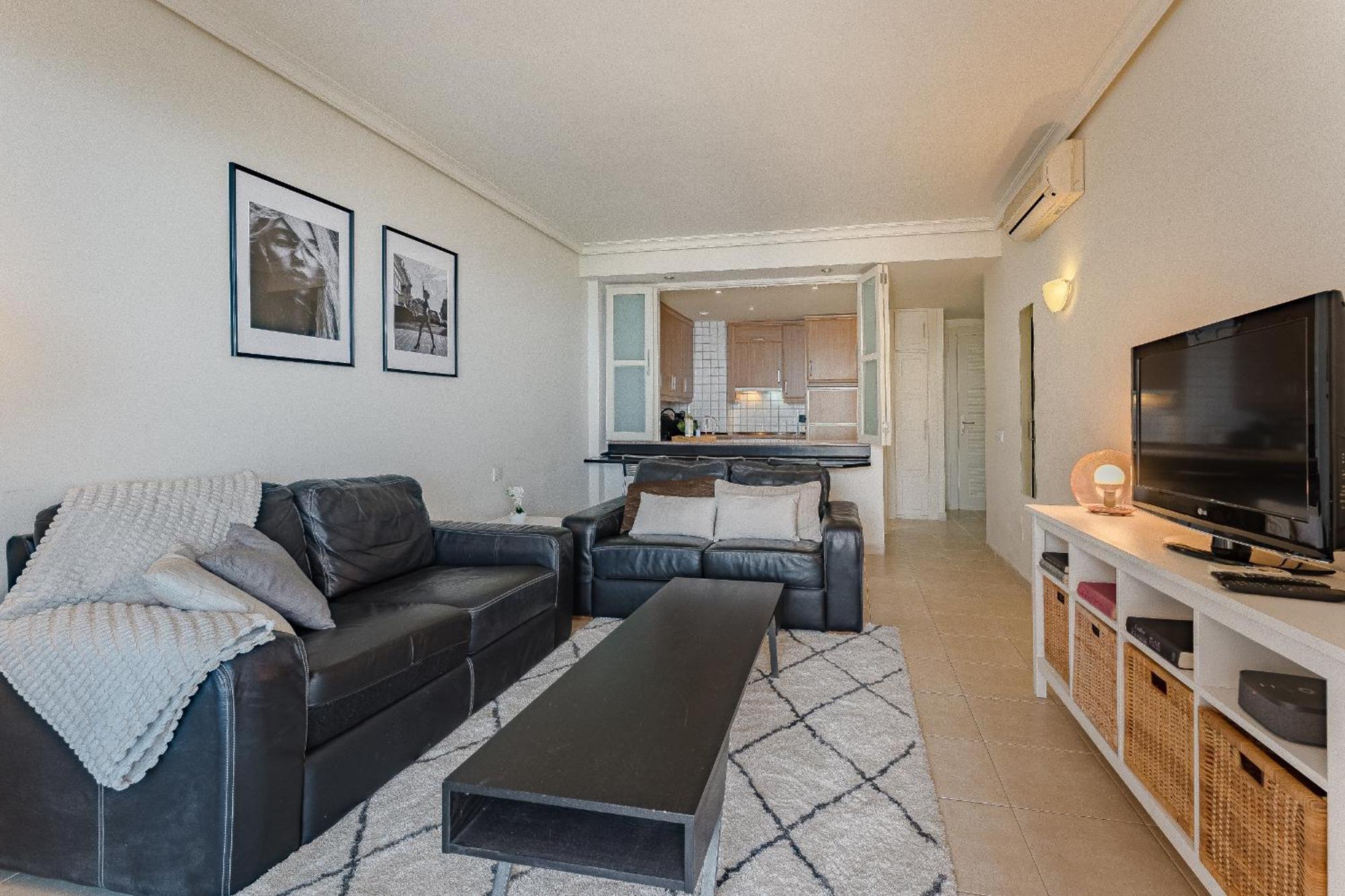 Hermitage Homes Blg Пуэрто-де-Сантьяго Экстерьер фото